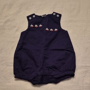 Janie and Jack boys 0-3 months blue sailboat shorts romper EUC